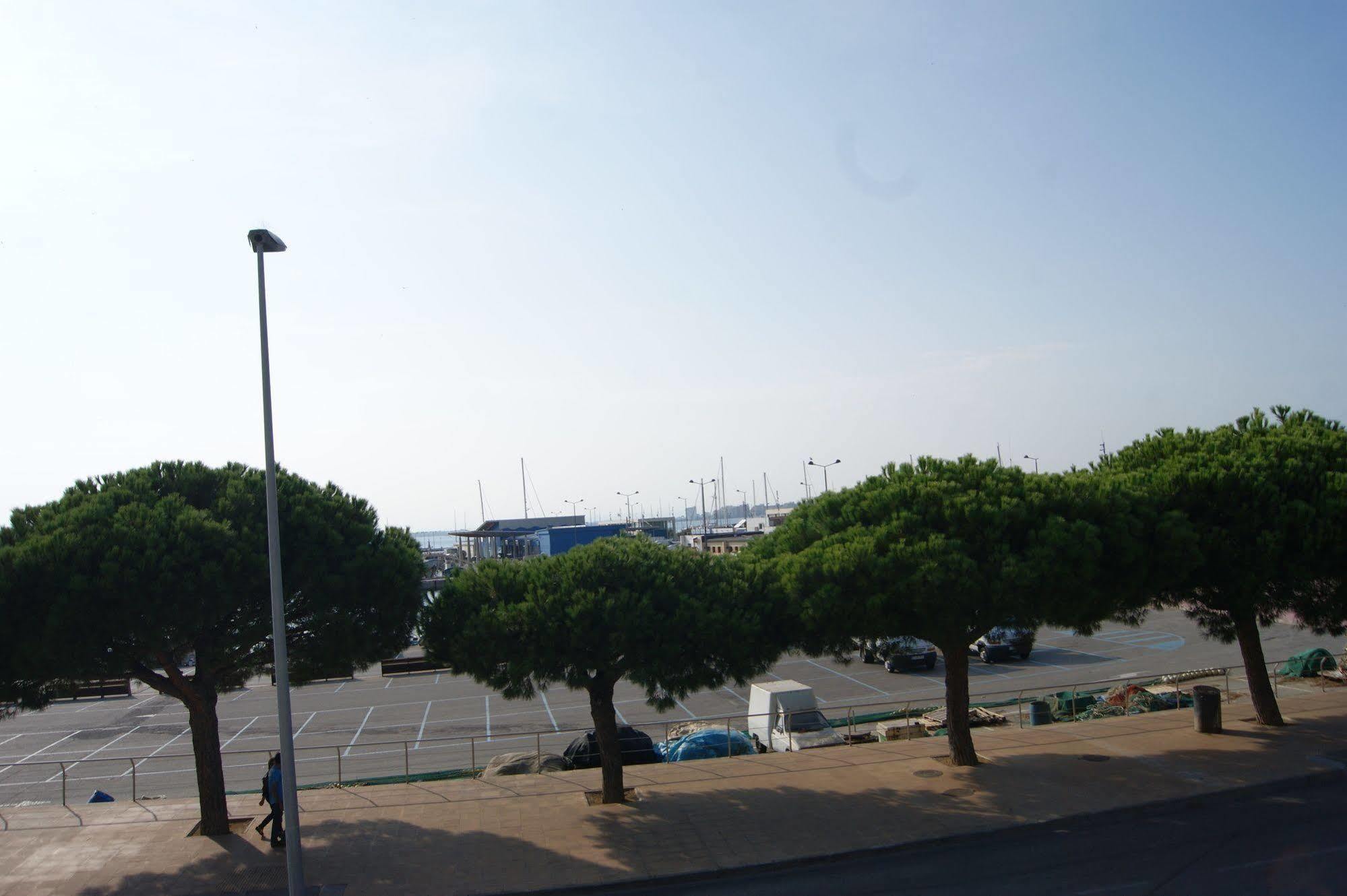 罗萨斯Agi Casa Puerto别墅 外观 照片